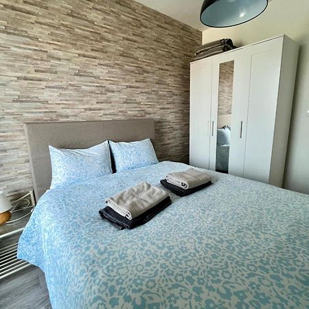 Appartement vue mer et marina, Loggia - Parking Courseulles-sur-Mer Bagian luar foto