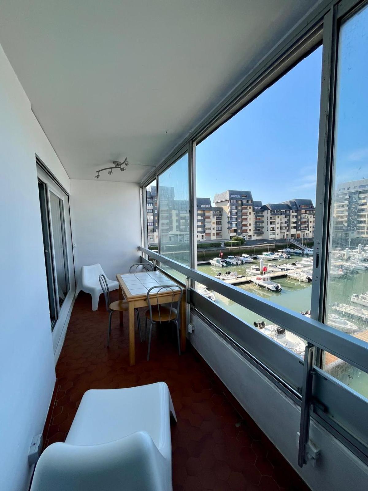 Appartement vue mer et marina, Loggia - Parking Courseulles-sur-Mer Bagian luar foto
