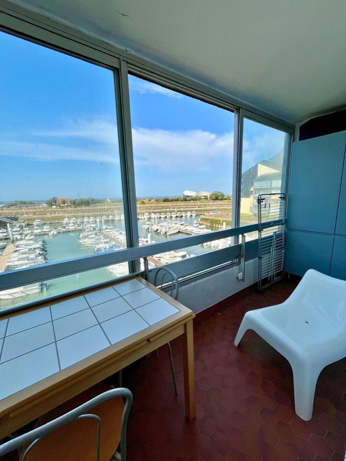 Appartement vue mer et marina, Loggia - Parking Courseulles-sur-Mer Bagian luar foto